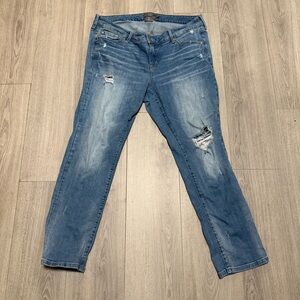 Torrid Vintage Stretch Boyfriend Straight Distressed Women's Jeans 16r